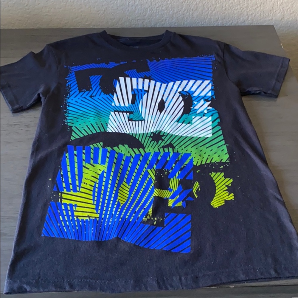 NWOT DC Graphic Tee Small